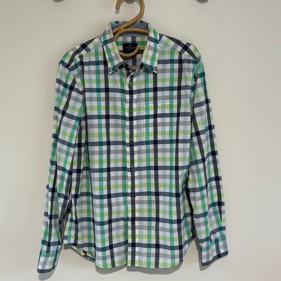American Eagle Prep Fit Button Down - Medium - Picture 1 of 7